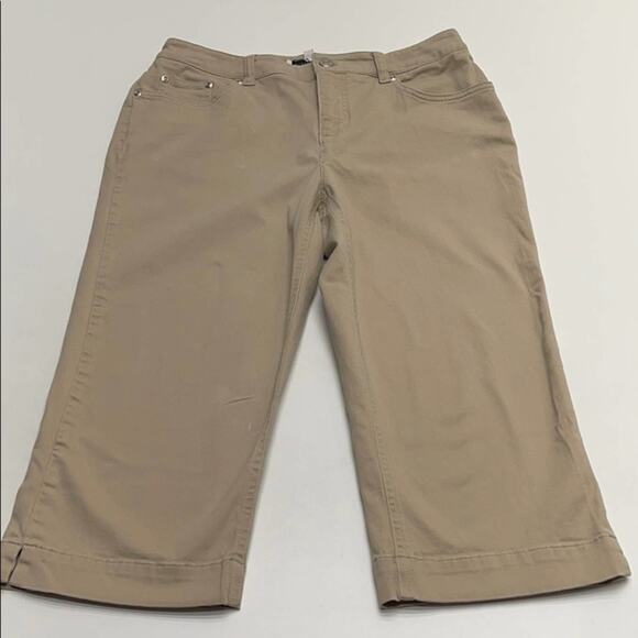 JONES NEW YORK Womens 10P Stretch Khaki Capri Pant - Picture 1 of 3